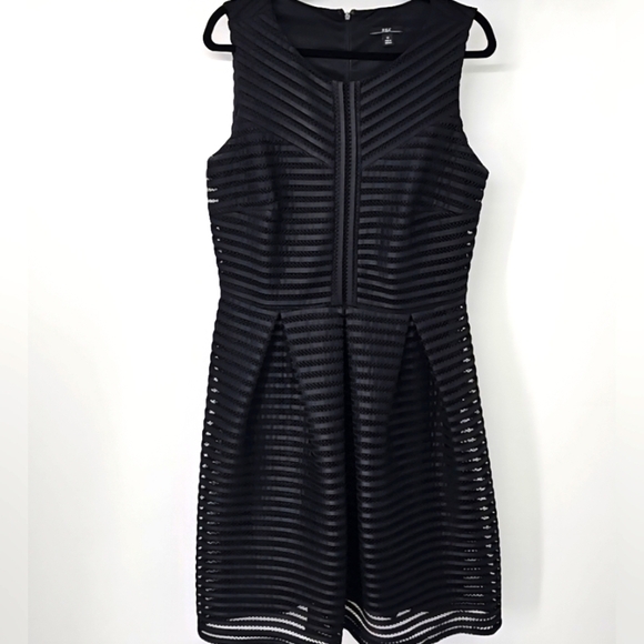 R&K Black Fit&Flare Sheer Eyelet Striped Overlay Sleeveless Cocktail Dress - Picture 13 of 14